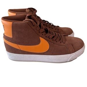 Nike SB Zoom Blazer Mid Pecan Light Curry Size 6 Skater Shoes Brown Orange EUC